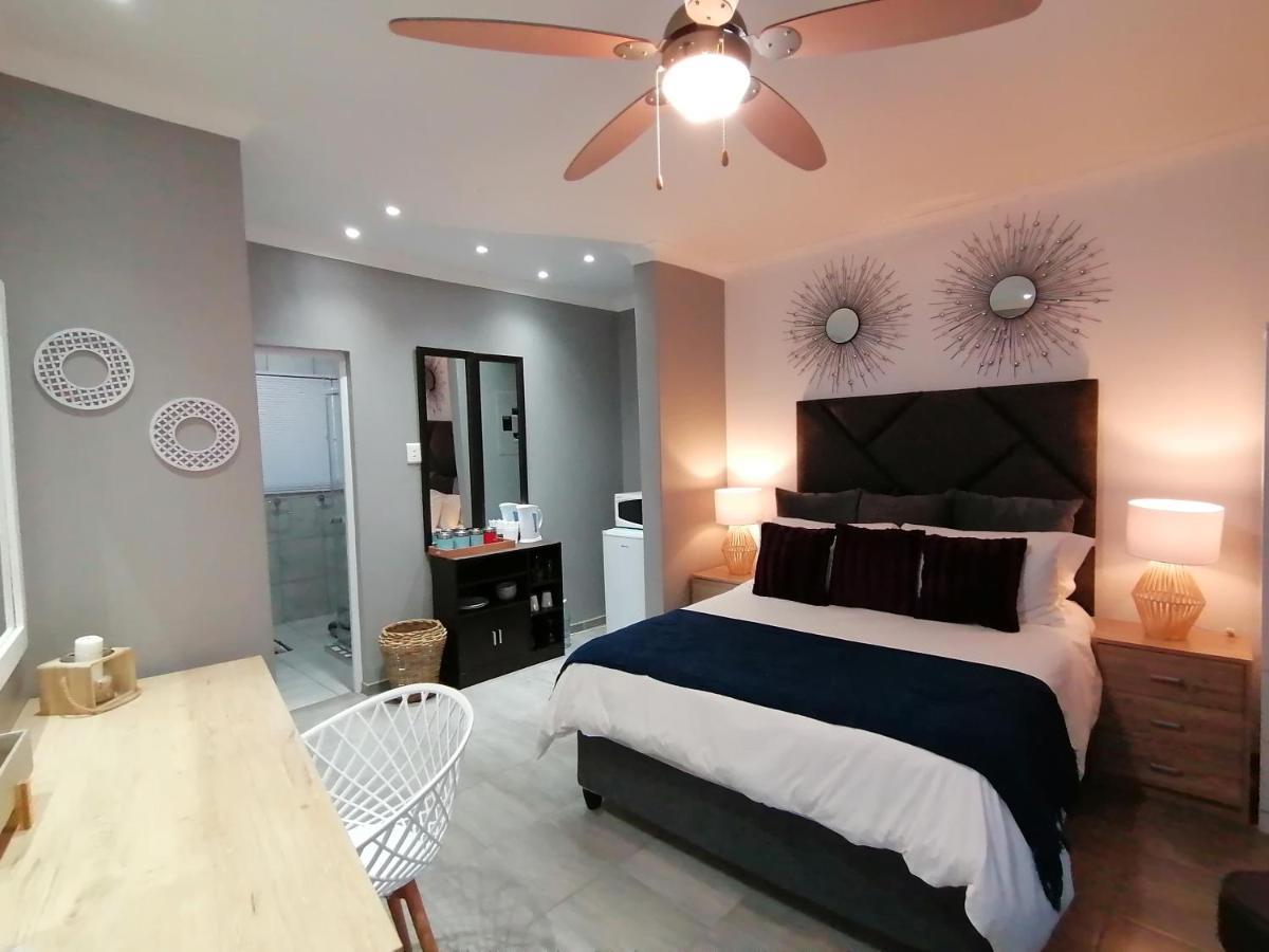 Roxy'S Rest Guest House Vanderbijlpark Dış mekan fotoğraf