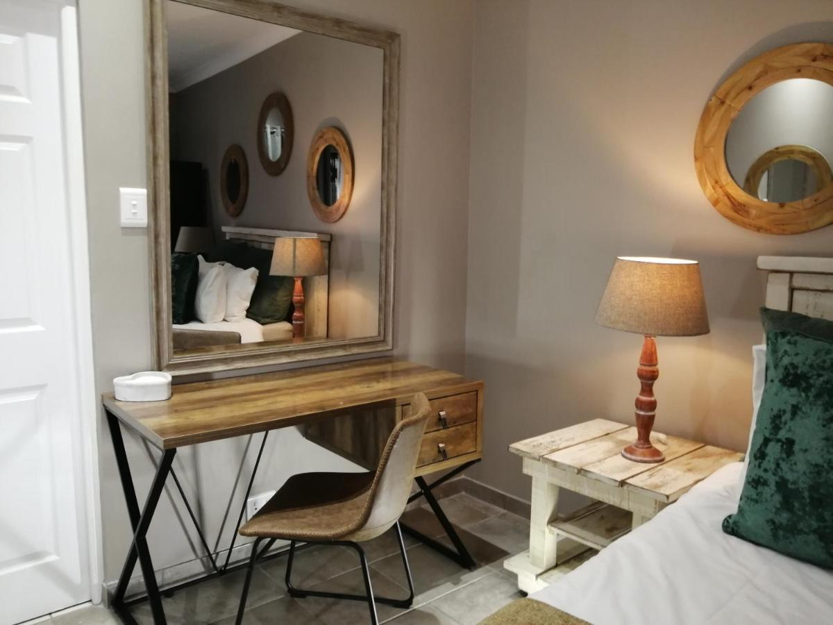 Roxy'S Rest Guest House Vanderbijlpark Dış mekan fotoğraf